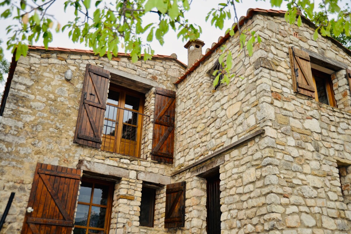 Entire rural stone house with magnificent views