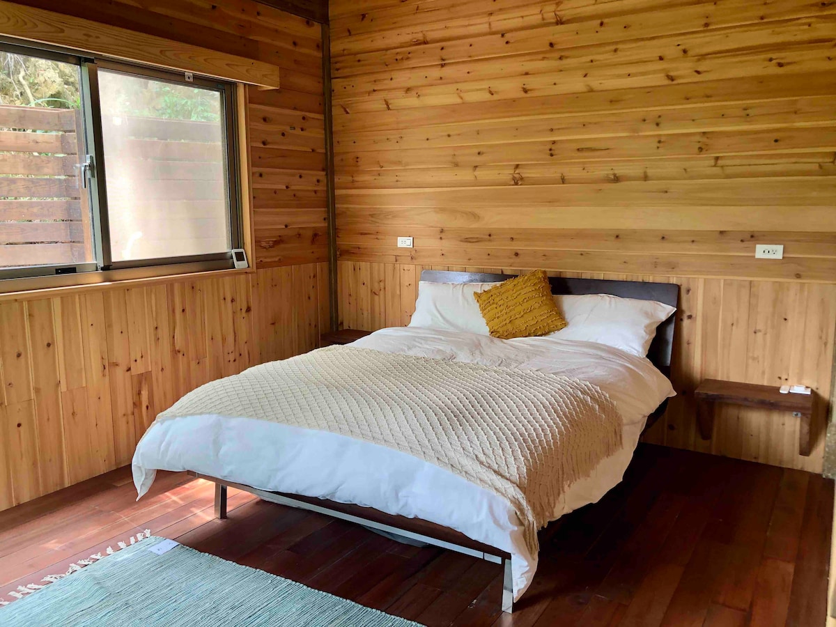 hengshantownship整套小木屋上山露营包栋木屋