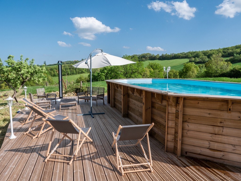 Domaine le Suquet ; piscine, jacuzzi, sauna, jeux