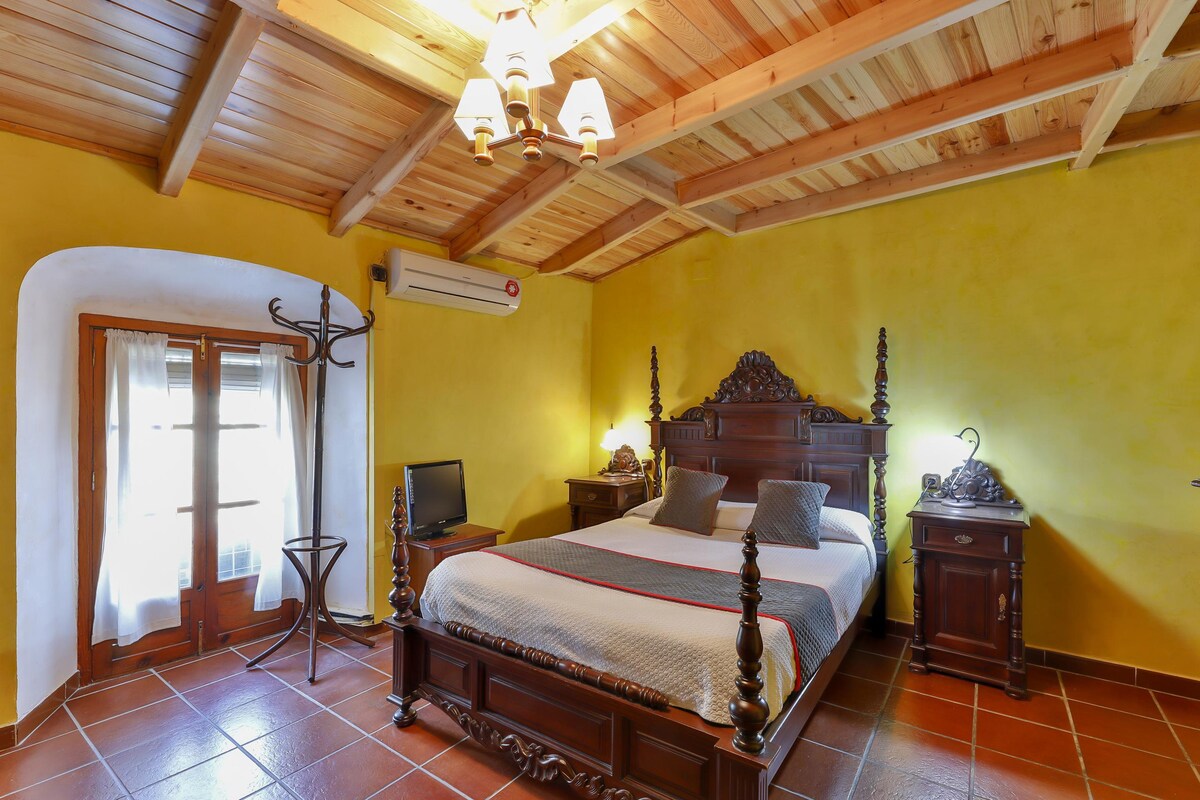 1 Single Room in OYO Hotel las Palmeras, Zafra