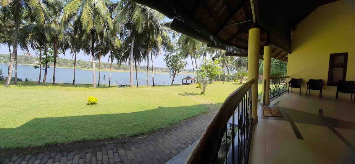 RIVERFRONT FARMSTAY IN KERALA