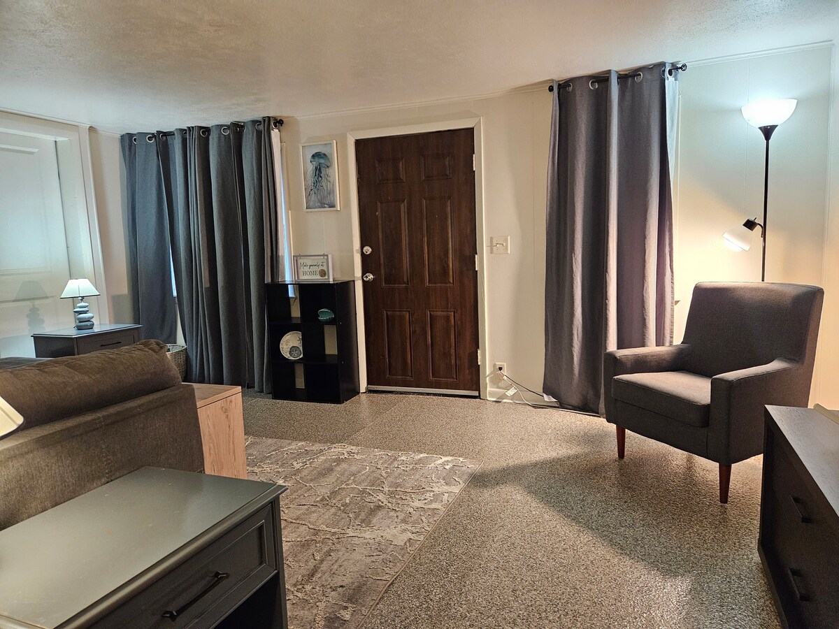 NO Airbnb FEES! Clean and fresh home quiet area.