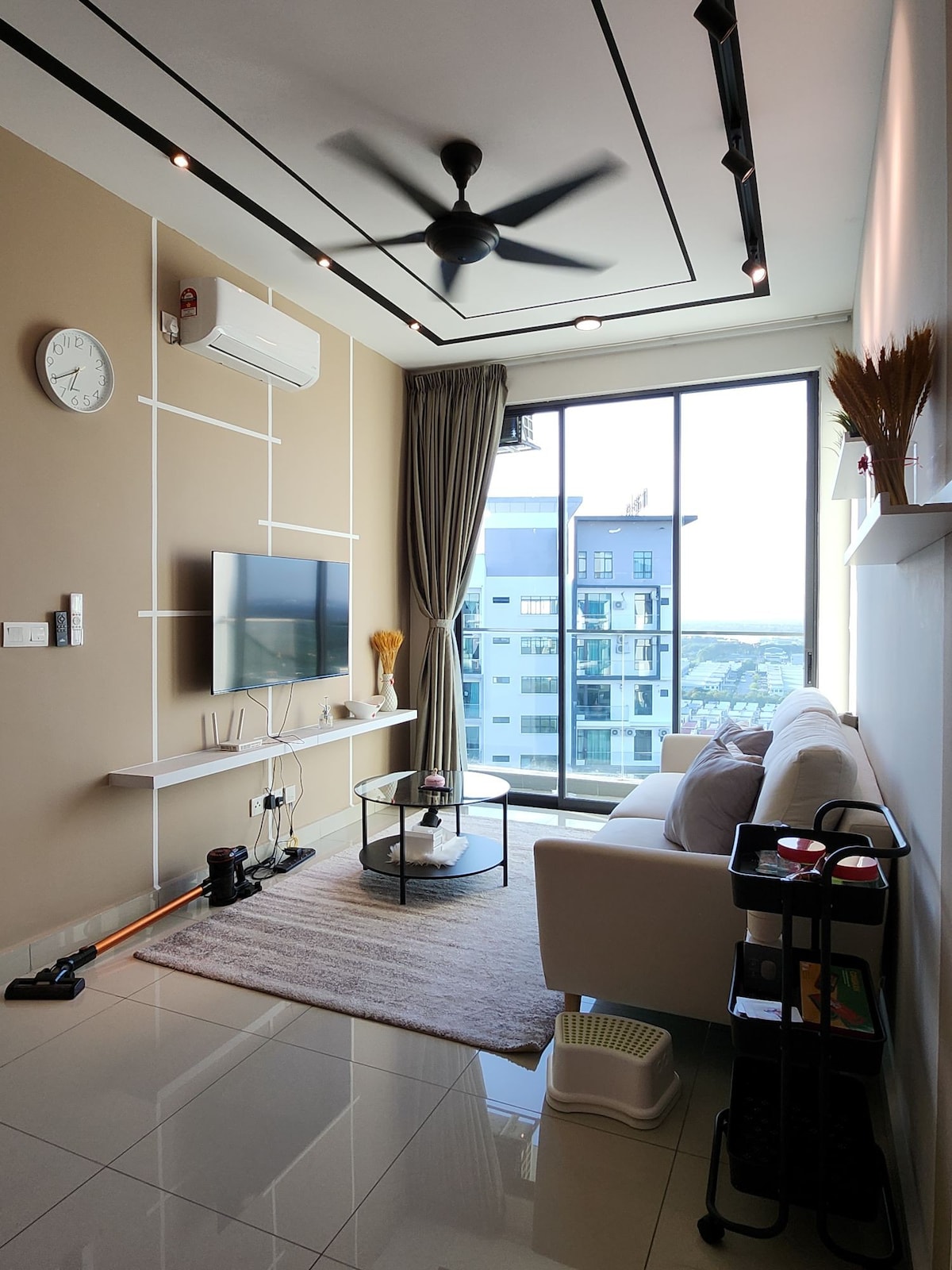 Klang宽敞的2卧室公寓，距离购物中心2分钟