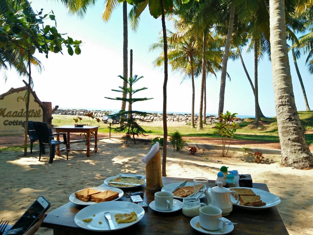 Beach front cottages in Tropical Gardens