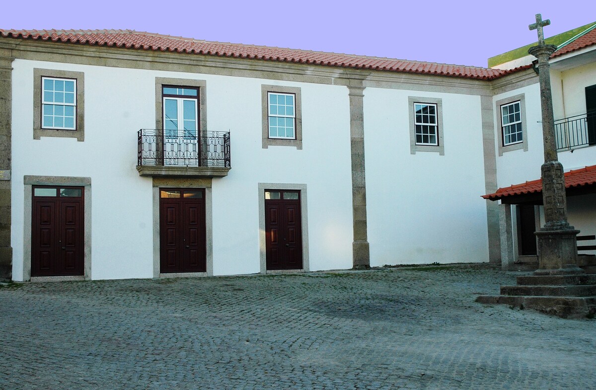 Casa dos Lagares de Vara e Pedra （主屋）