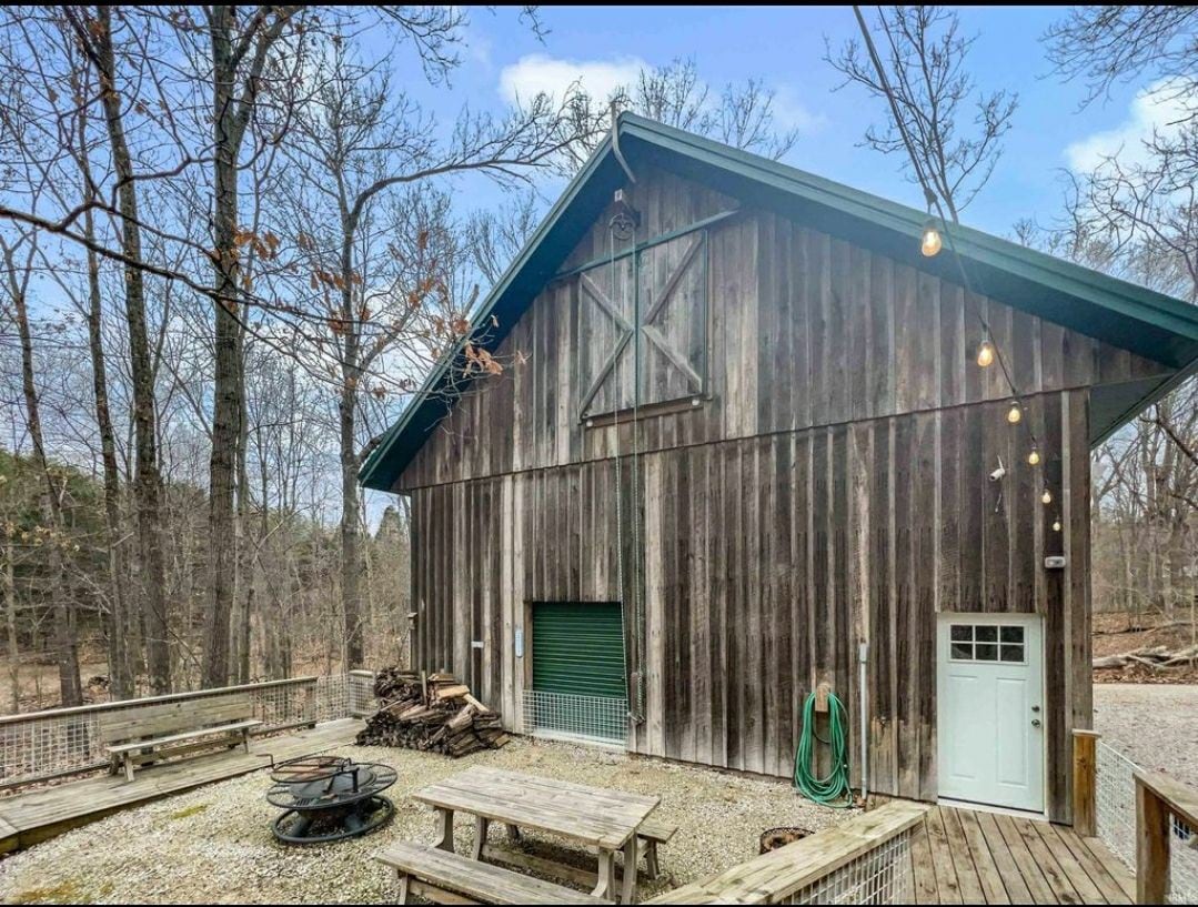 Patoka Cabin Experience w/ Party Barn and Hot tub