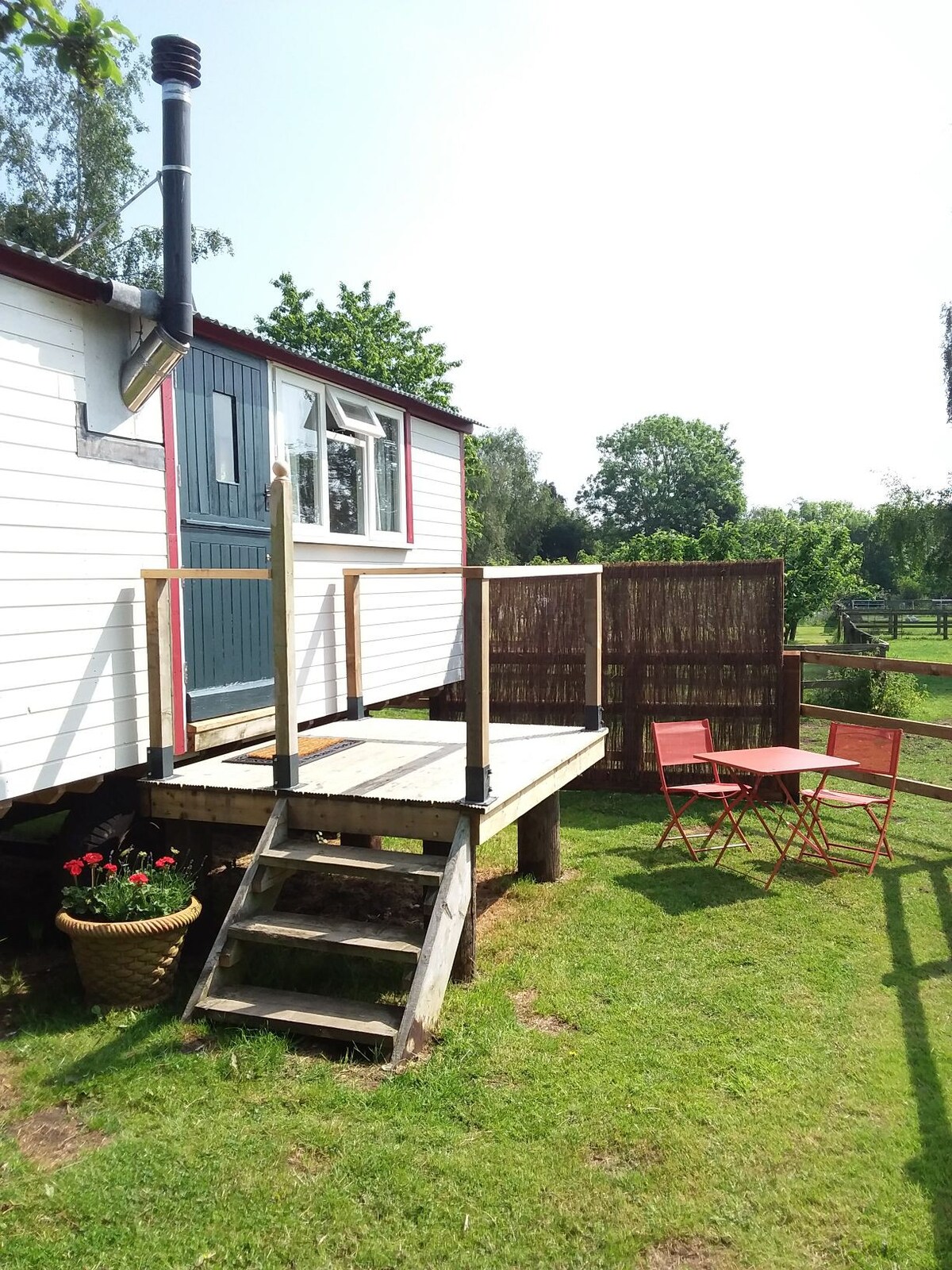 Unique Shepherd's Hut