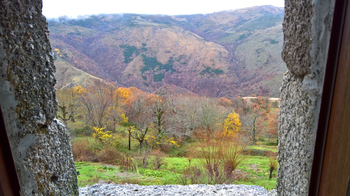 Pont de Montvert Sud Lozère "Lou Chasaou"小屋