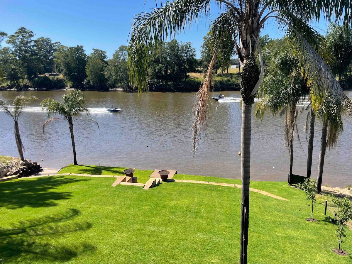 Manns River - Hawkesbury River house