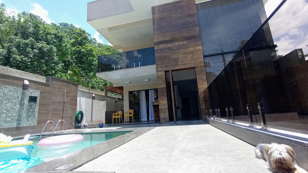 Becker's House Mansão RJ