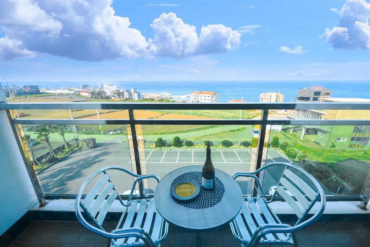 [Aewol Ocean View私人露台，可供2人入住] - Aewol Coastal Road位置，附近有热点和早午餐咖啡馆