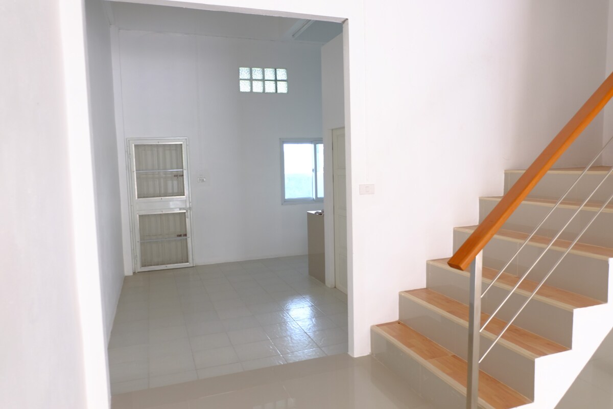 Napat Townhome