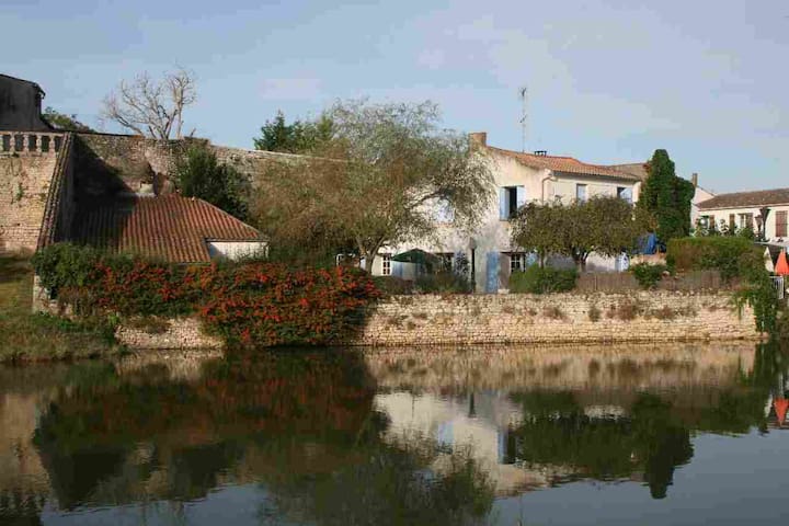 Mornac-sur-Seudre的民宿