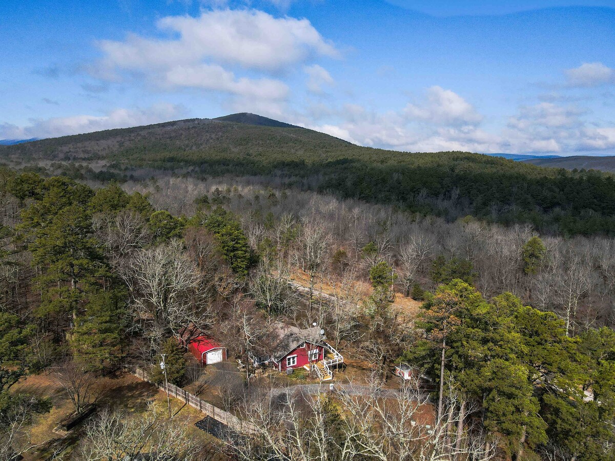 Home with Mountain View & near Talimena Scenic Dr