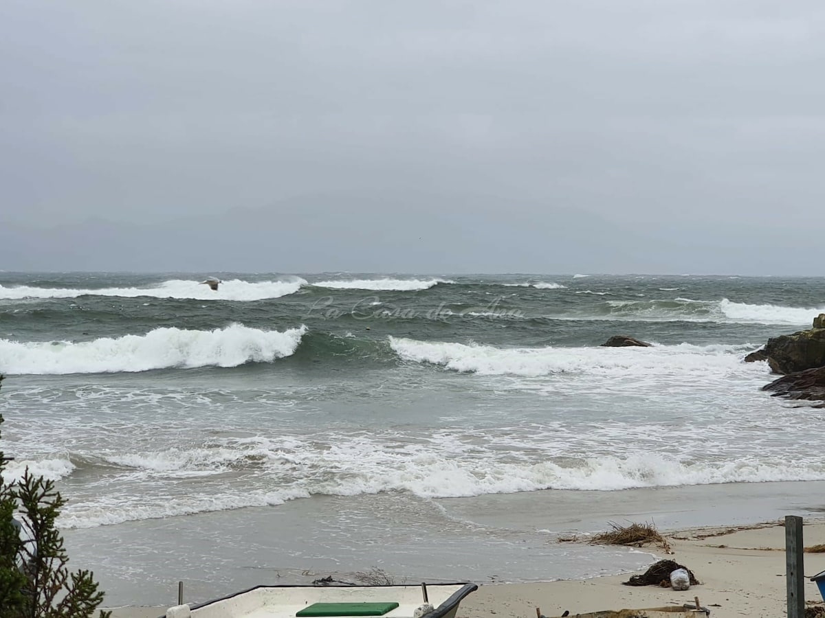 Finisterre Around Playa (Paseo Marítimo)