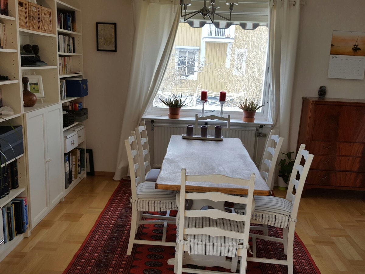 卡尔斯塔德（ Karlstad ） 3卧室。