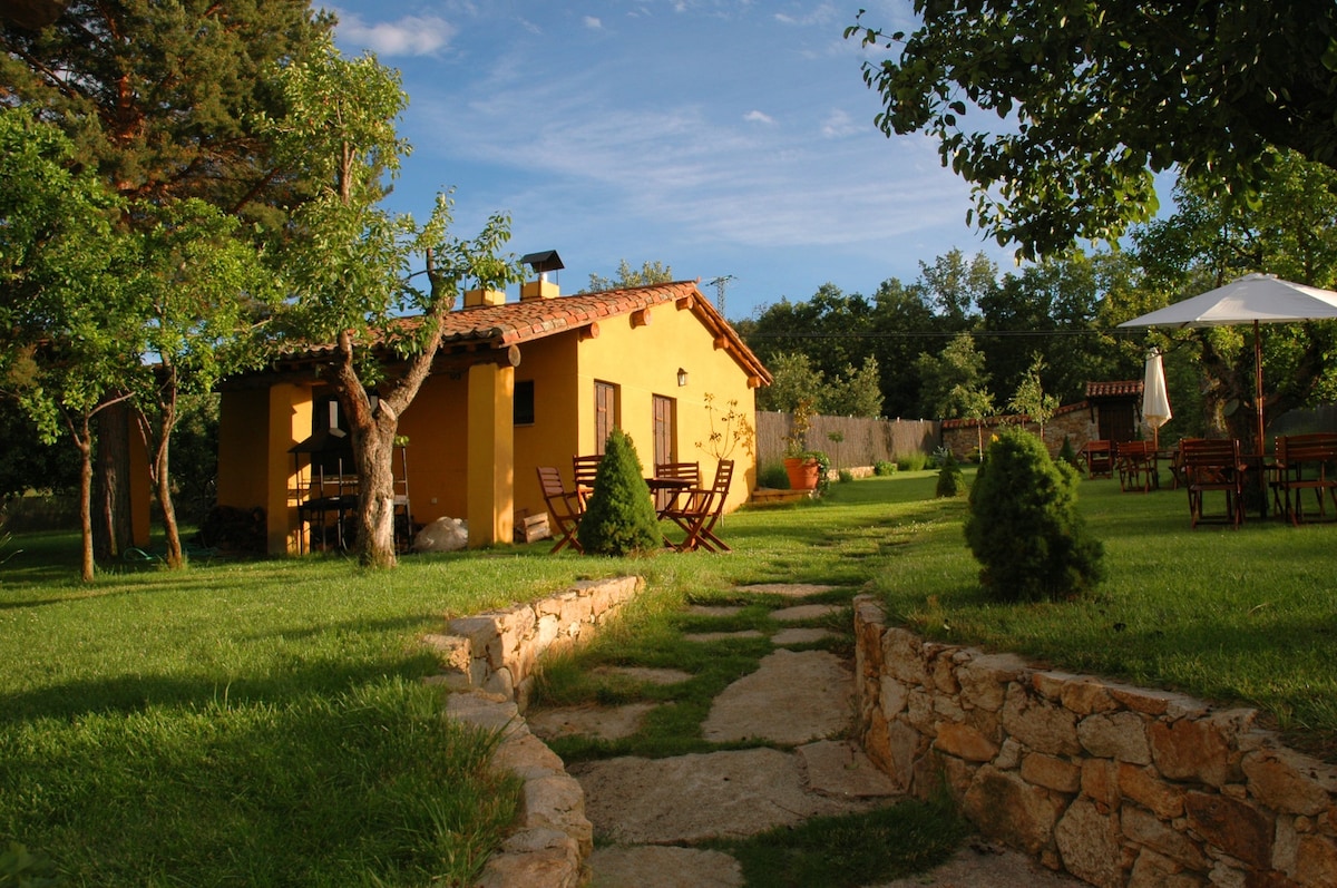 Casa Rural Jardín,Familias,BBQ,Mascotas,5 min Río