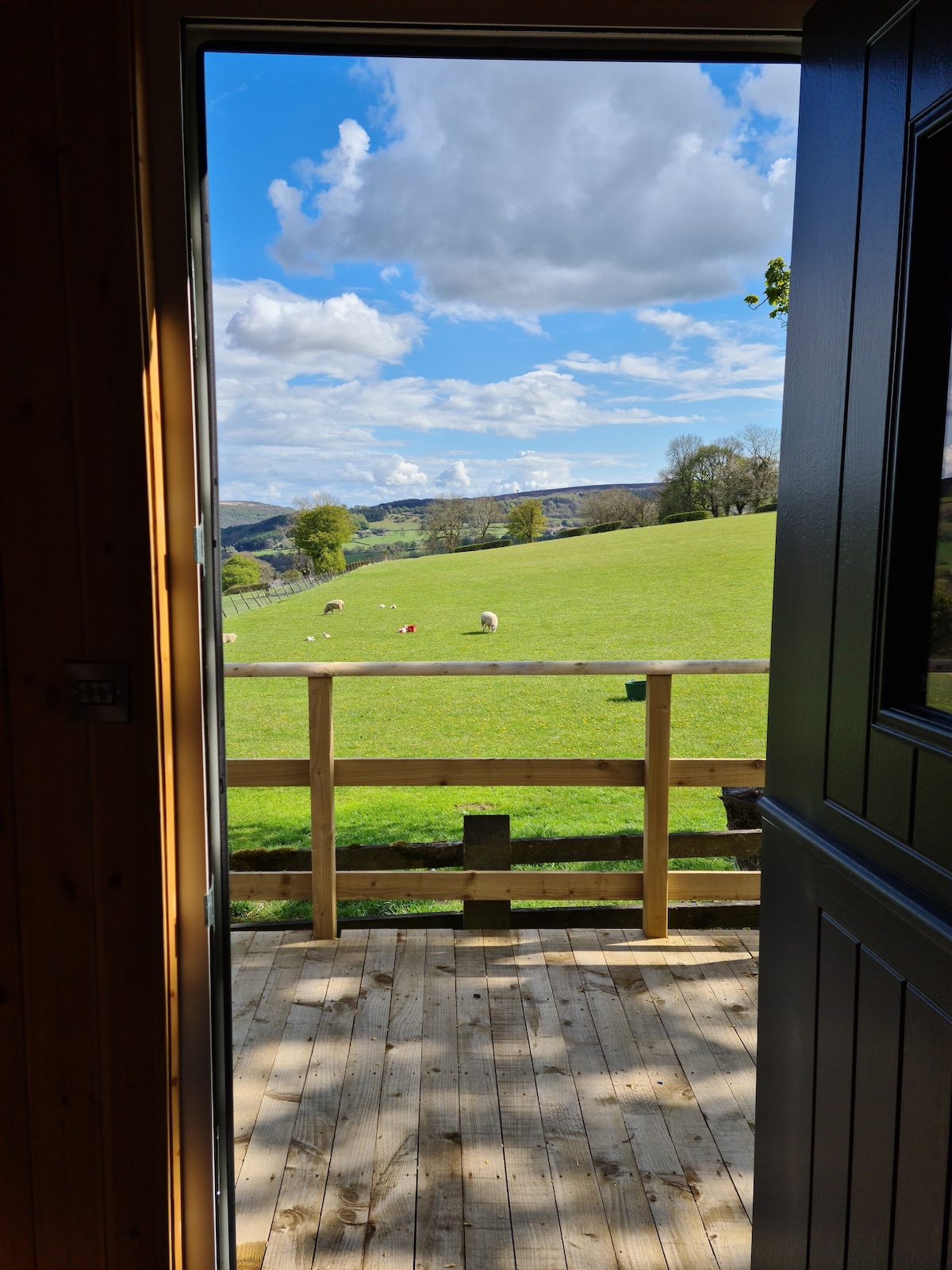 The Higger Tor Shepherd 's Hut