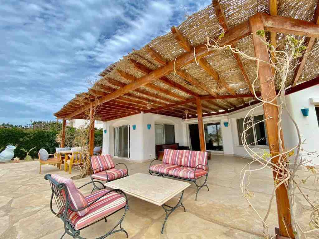 GRV139白色别墅， 4卧室，带私人泳池， El Gouna