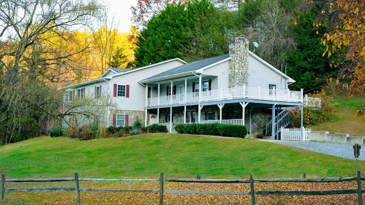 The Willow and Whisk Cottage