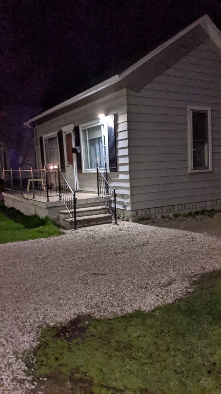 2BR Cottage on the River Raisin in Dundee MI