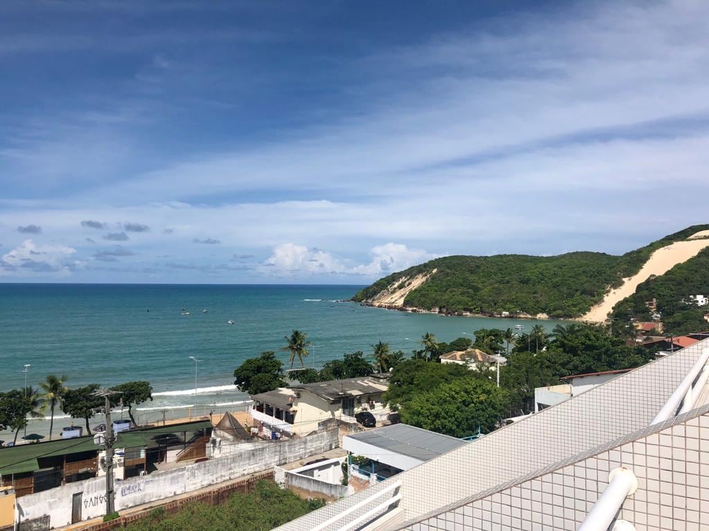 Vista de 180º para a praia de Ponta Negra