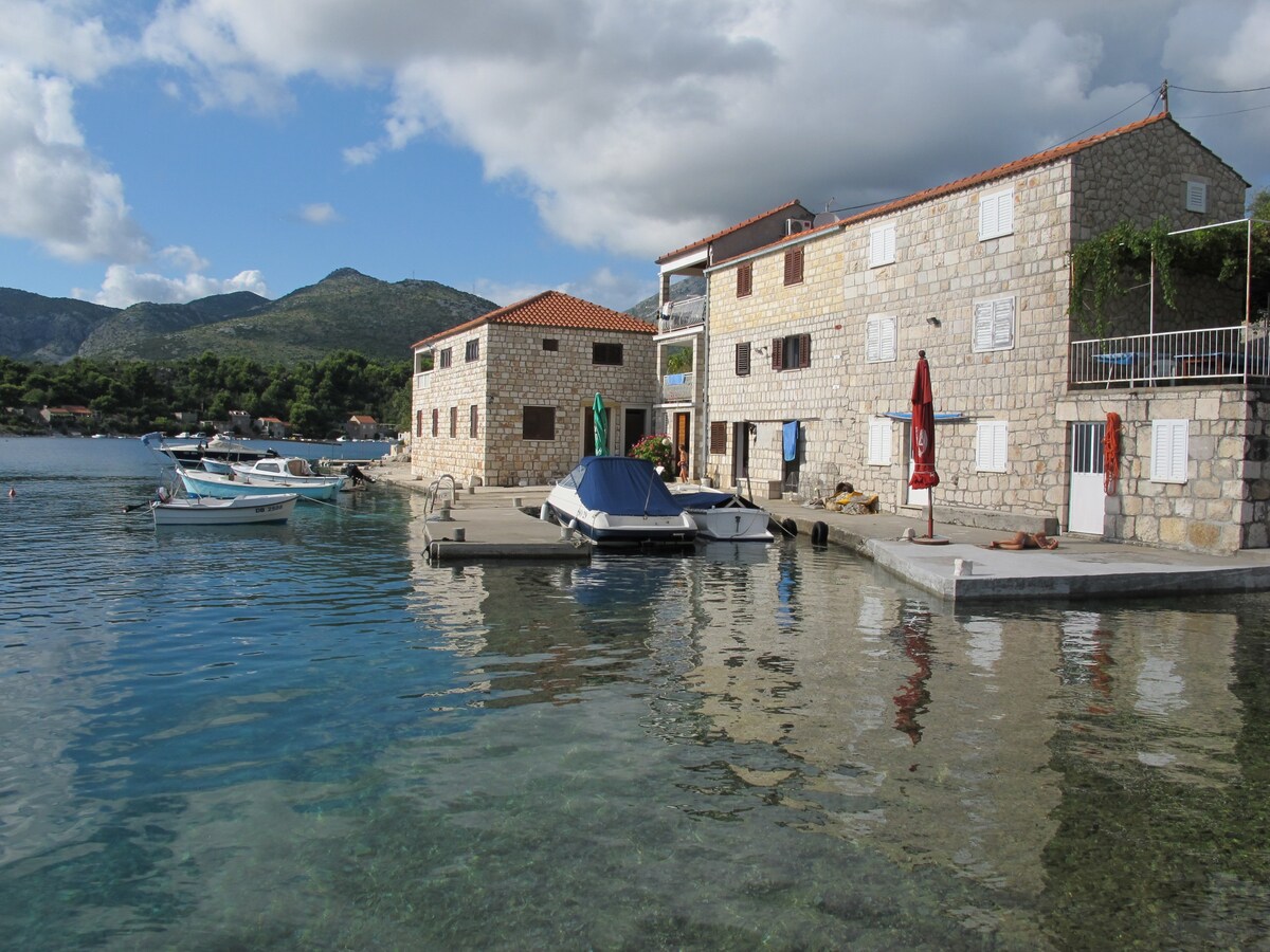 Janska Bay Apartments, Number 1, Ground Floor