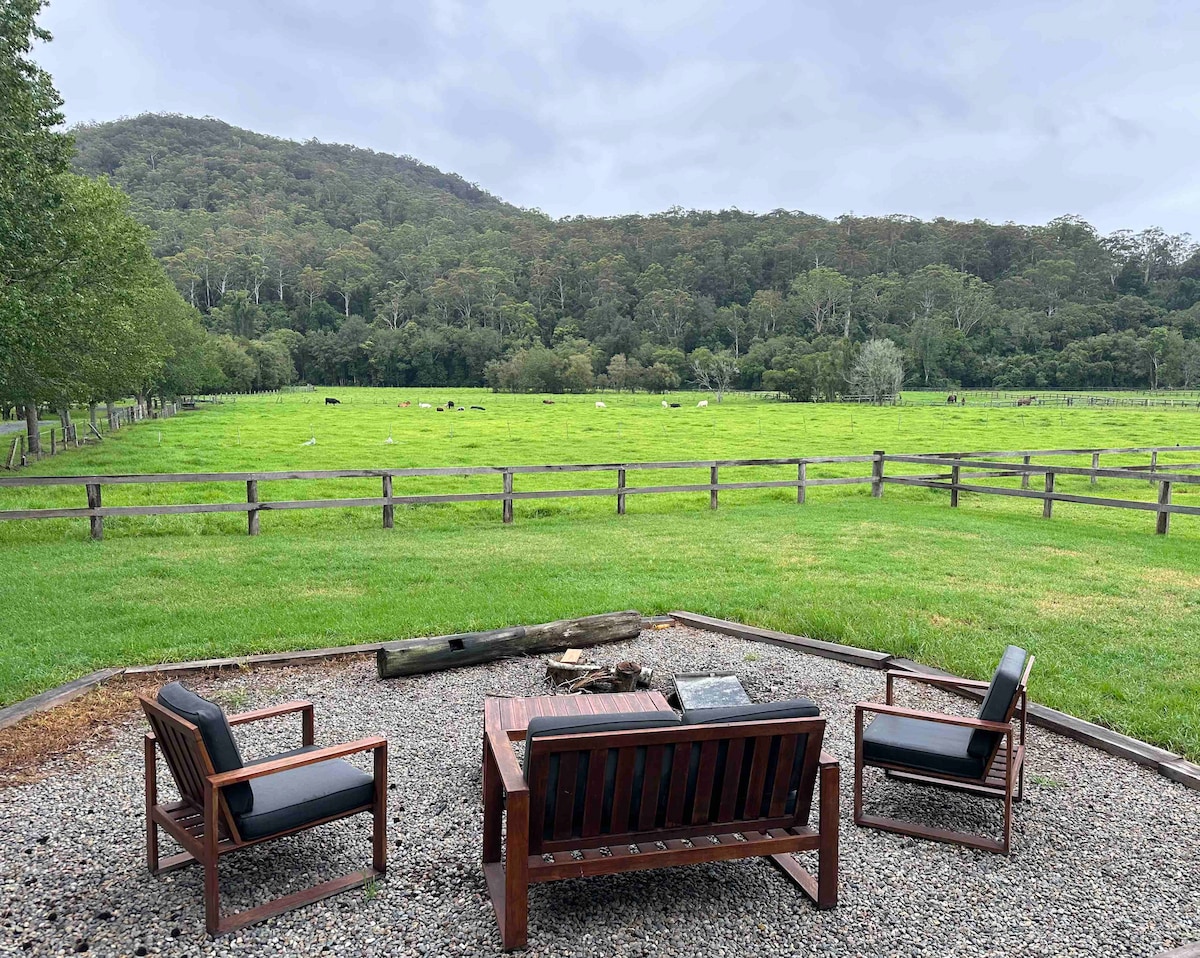 Tiny Home Escape on a Farm