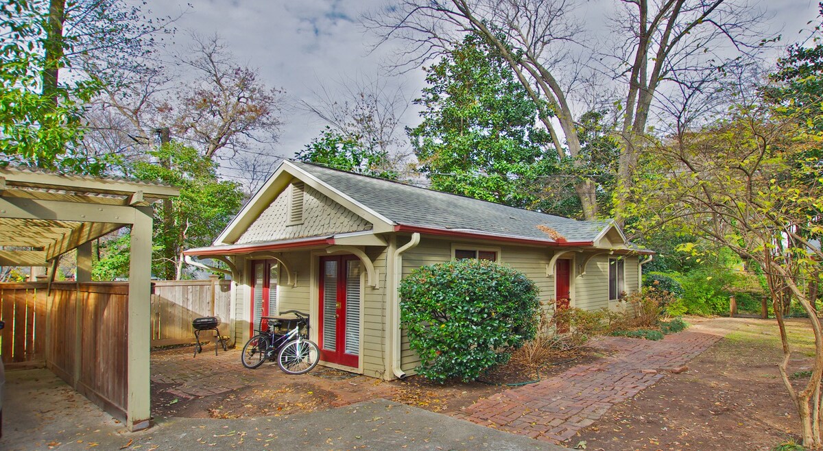 Avail. Long long!! Charming Cottage Inman Park