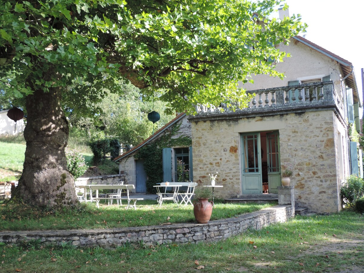 Maison familiale ancienne Villeneuve d'Aveyron