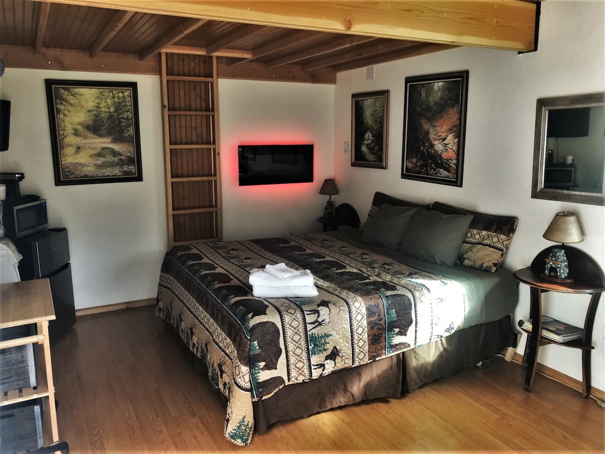 North Umpqua River King Cabin 15靠近火山口湖