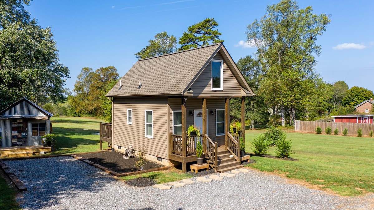 Hickory Tiny House ，短期和长期可订