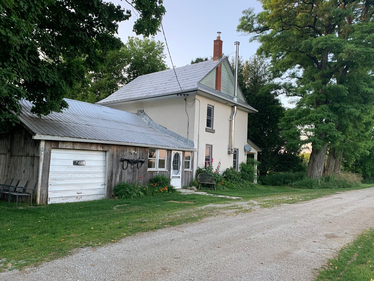 Horseshoe Valley Farm Cottage