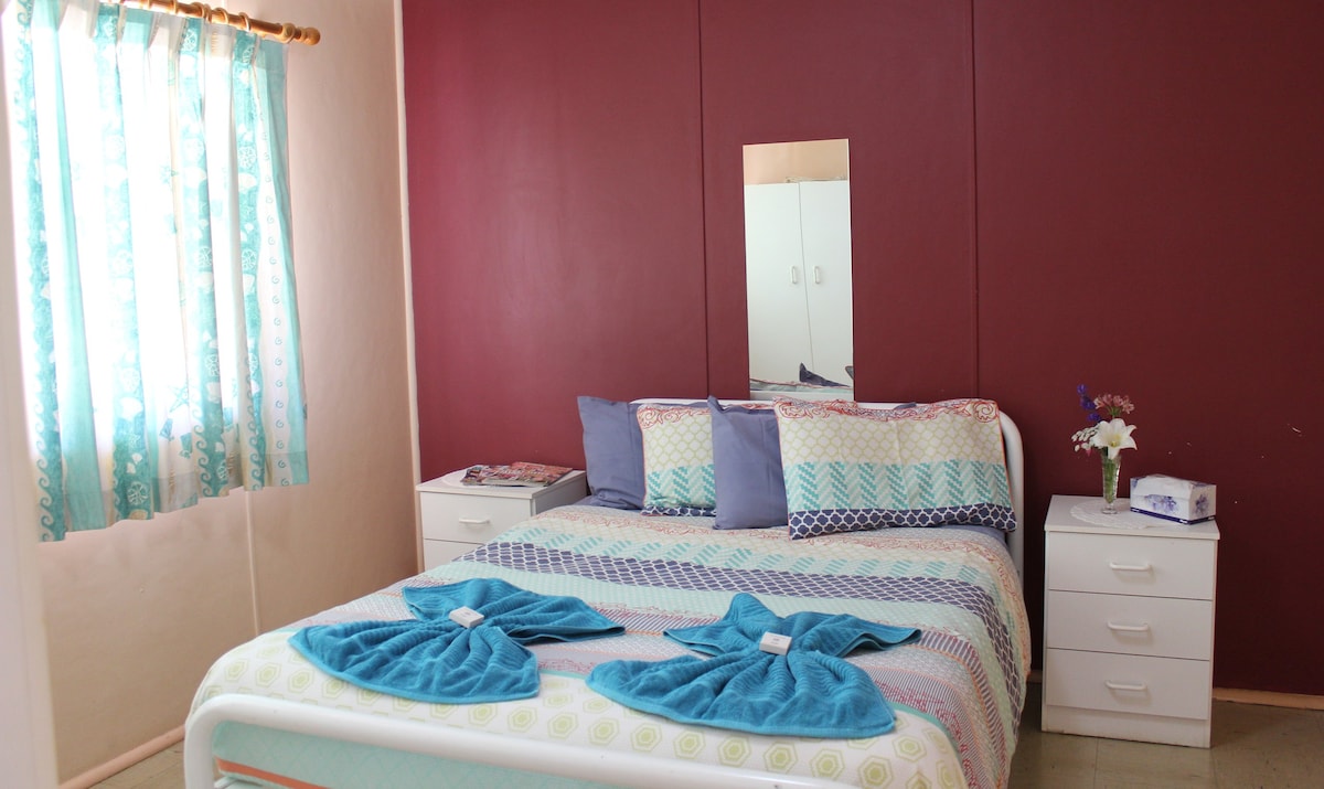 Jurien Beachfront Holiday Units Crayfish Unit