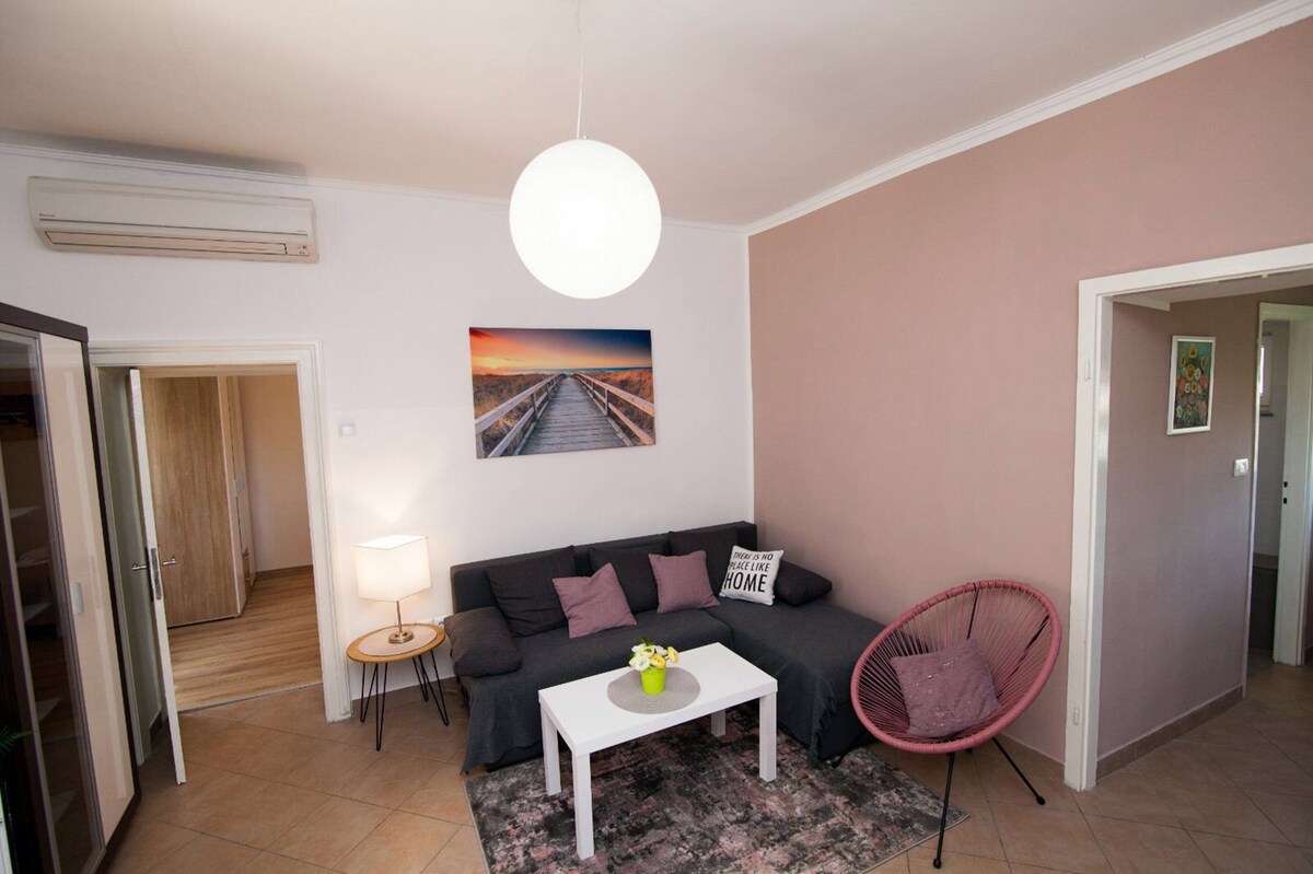 Holiday home in Pula, ideal for a family