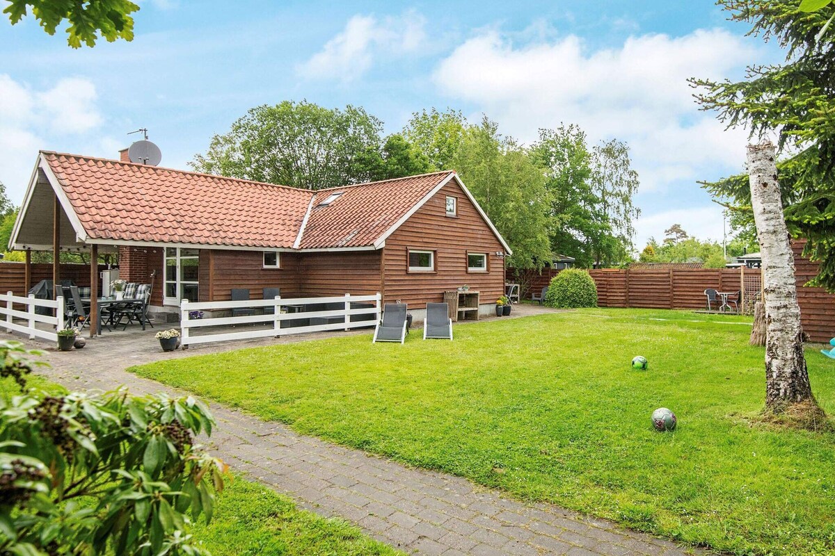 5 person holiday home in middelfart