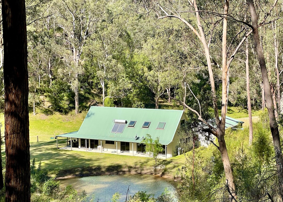 Bellbird Valley Farmhouse