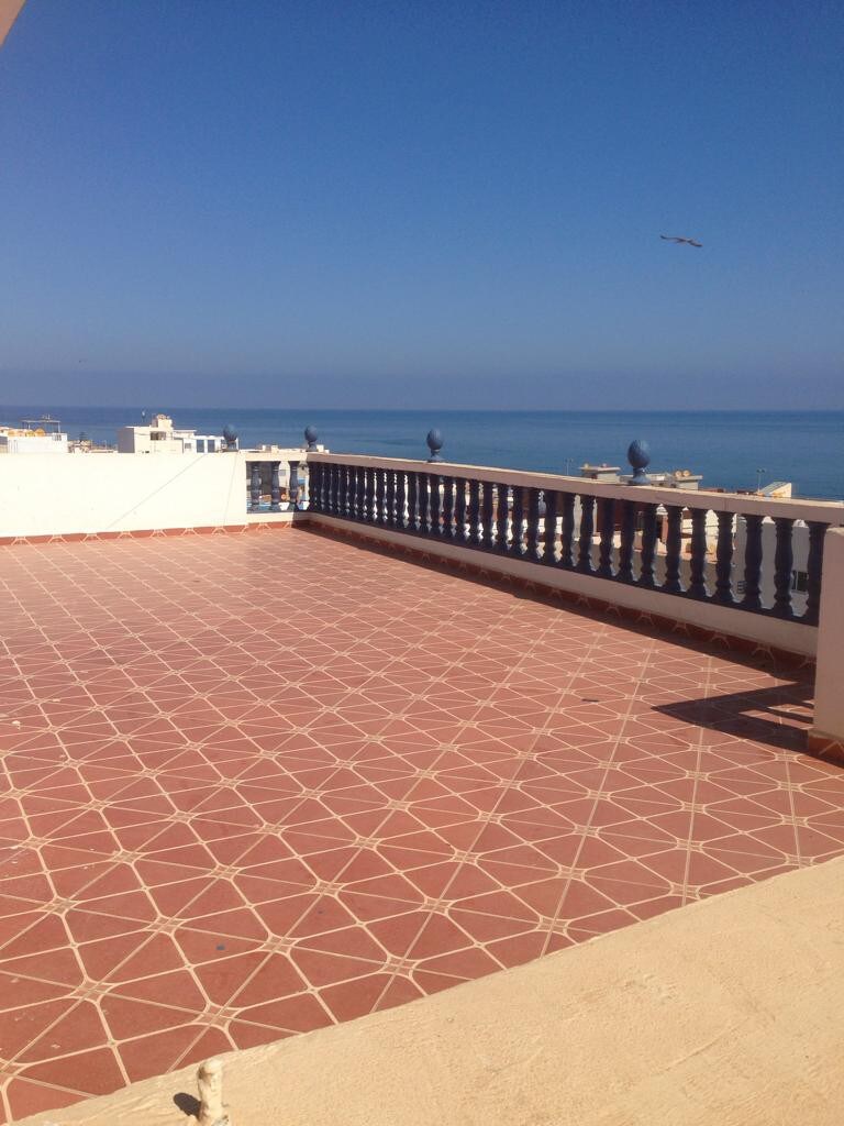 Large 2 bed with Private Balcony - Sea View
