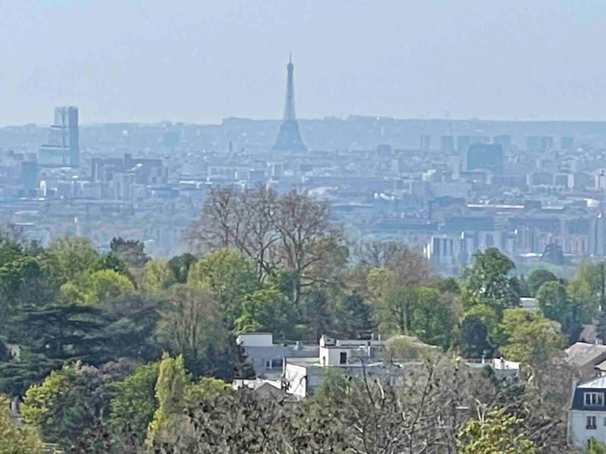 Charmant cottage vue Tour Eiffel