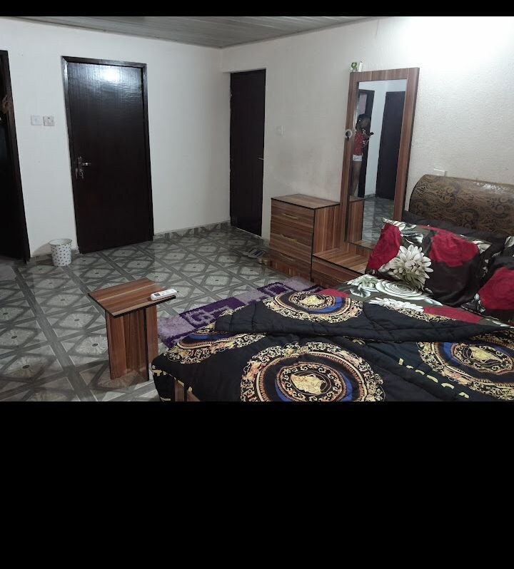 Fully furnished four bedrooms duplex self serviced