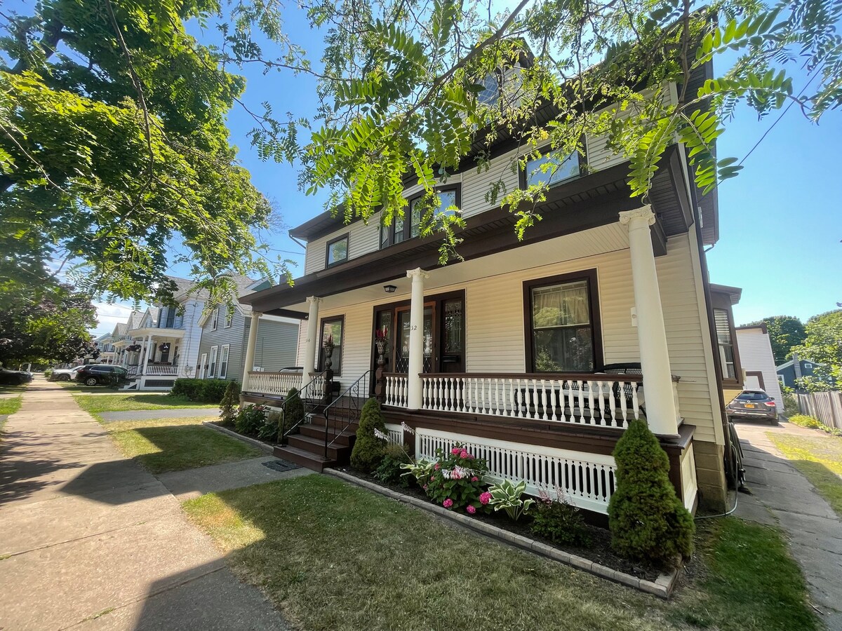 The Reid-Tanner House