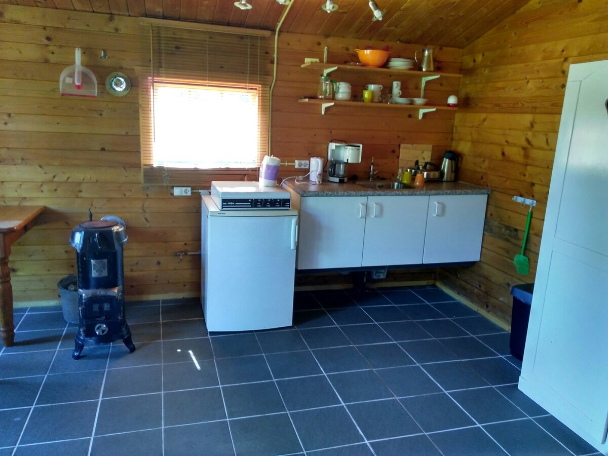 位于Hanenburcht迷你露营地的小木屋1出租。
