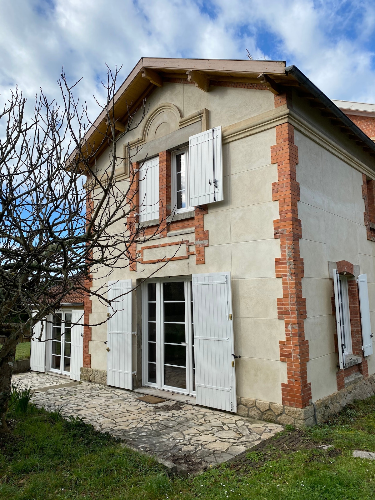 Cerbère小别墅，安静且位于市中心。