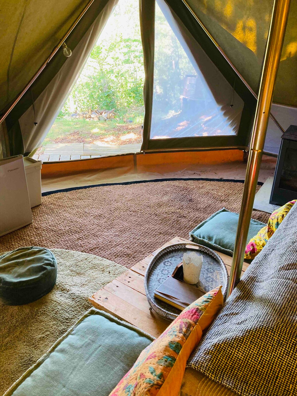 Bivouac帐篷，独立木柴浴缸可供选择