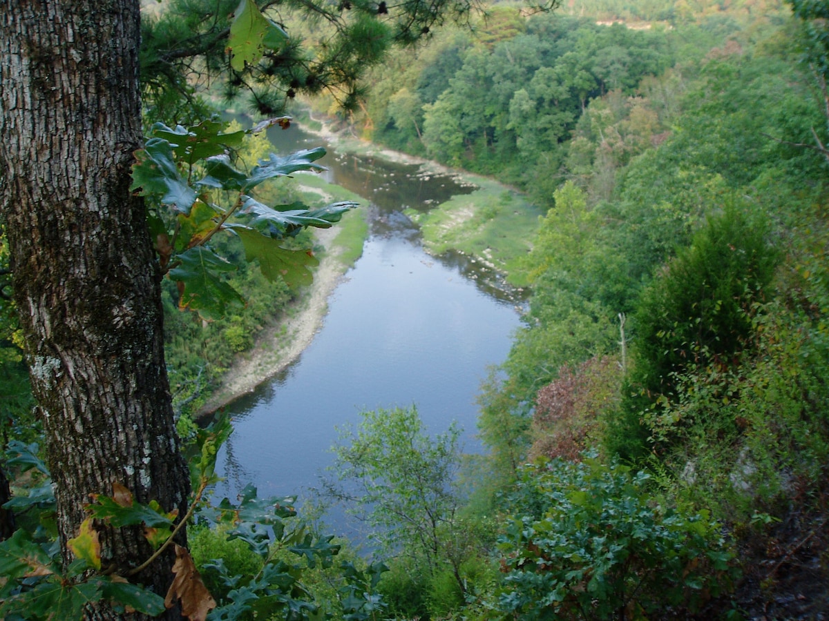 Stunning Mtn. Fork River Views-Whispering Heights