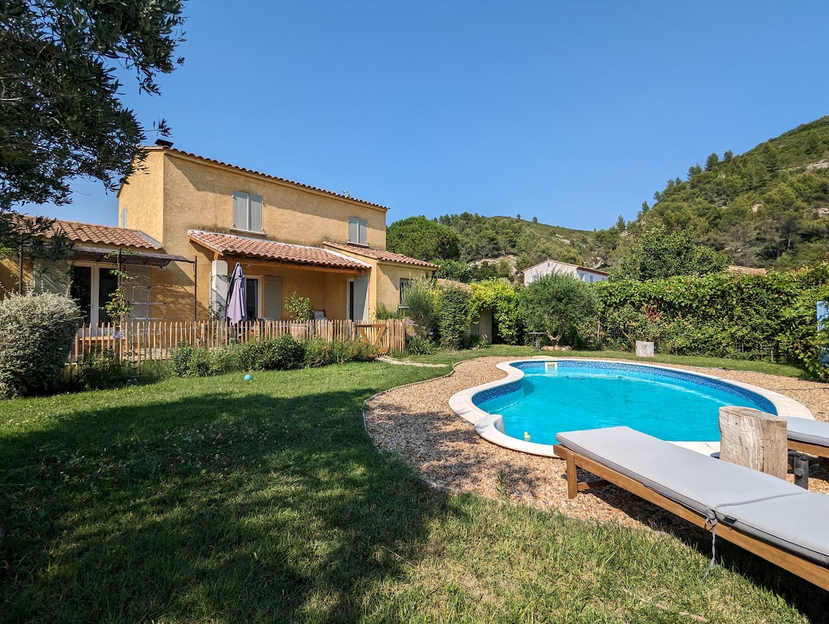 Villa avec piscine entre Avignon et les Alpilles