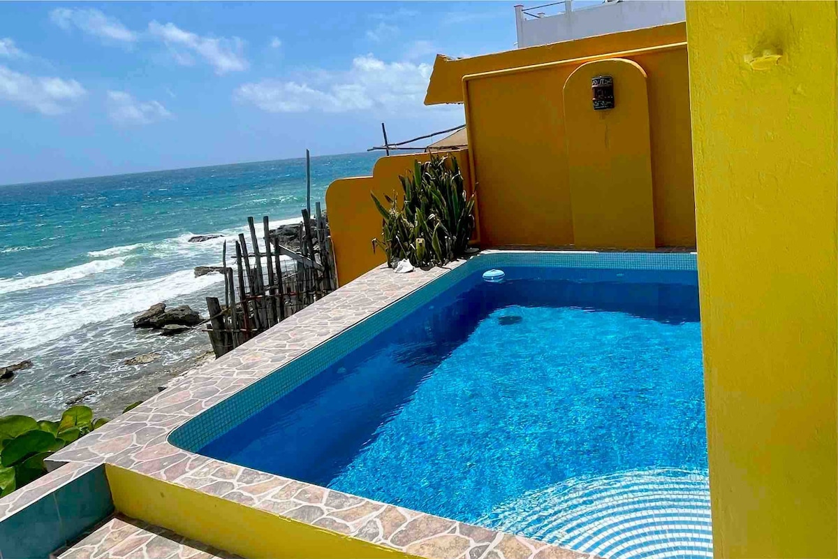 Casa Roca Caribe - 1楼；
带泳池的海滨