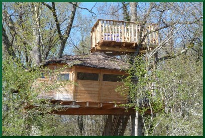 Cabane perchée 2/3 pers centre