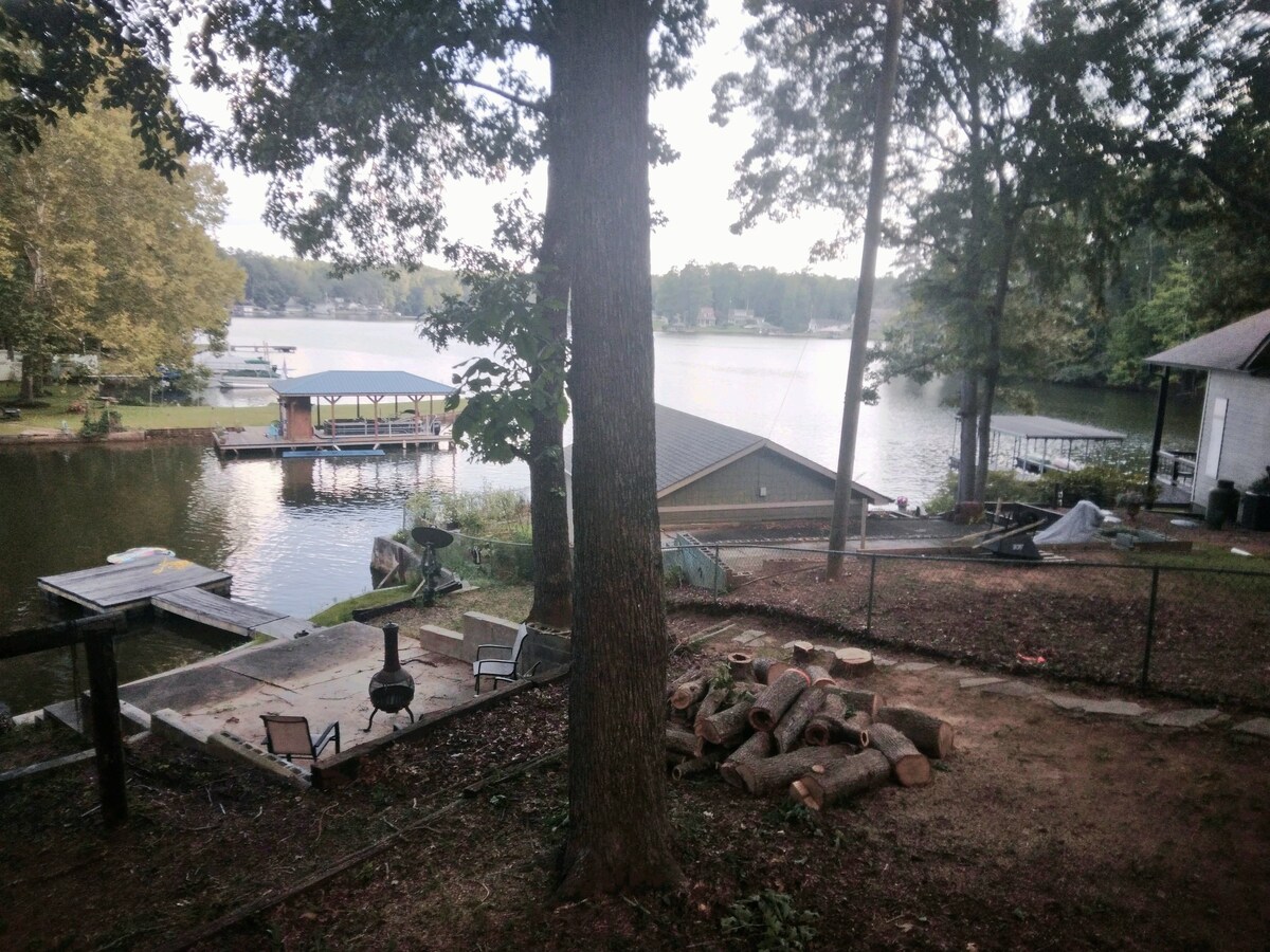 Simply at The Lake
