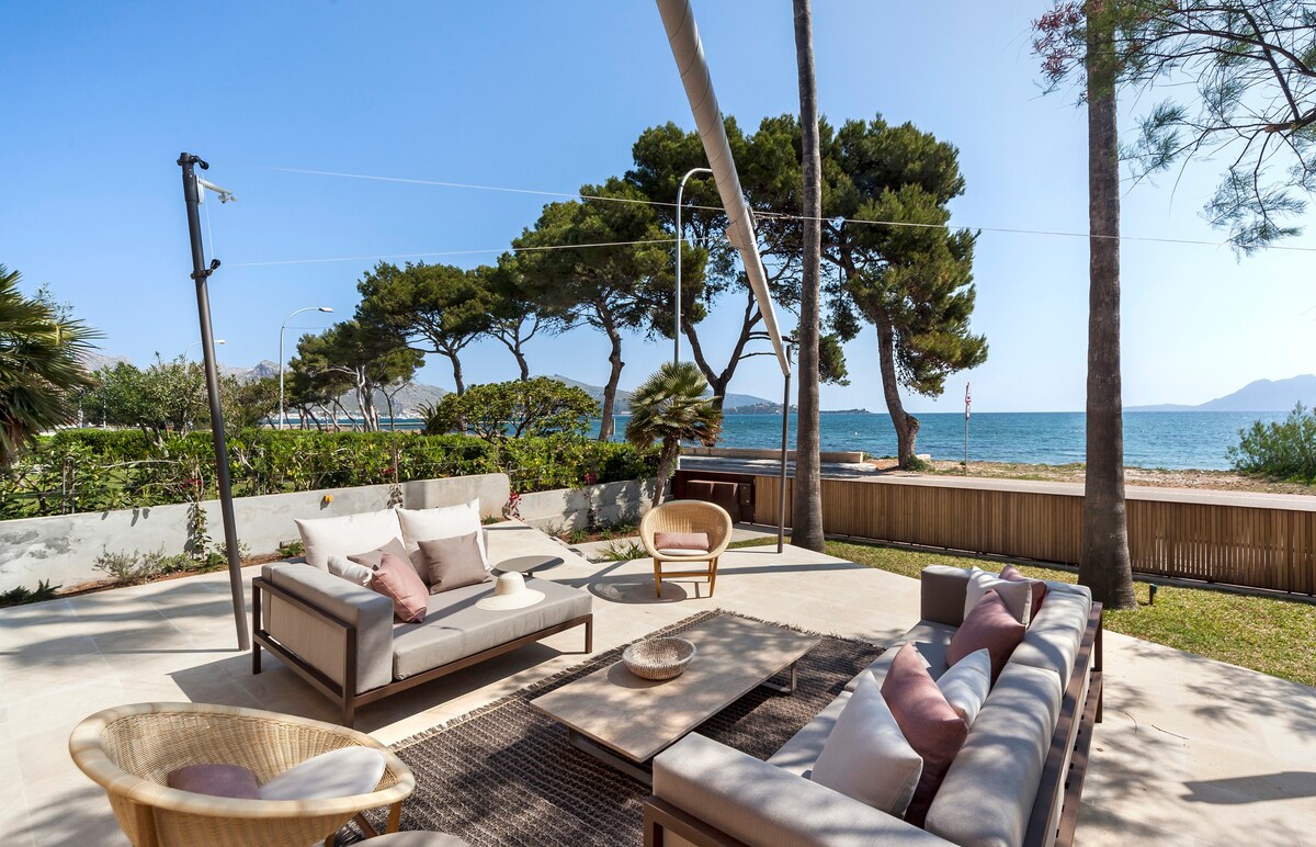 La Roca - Modern villa with private pool in front of the sea (ETV/6416)